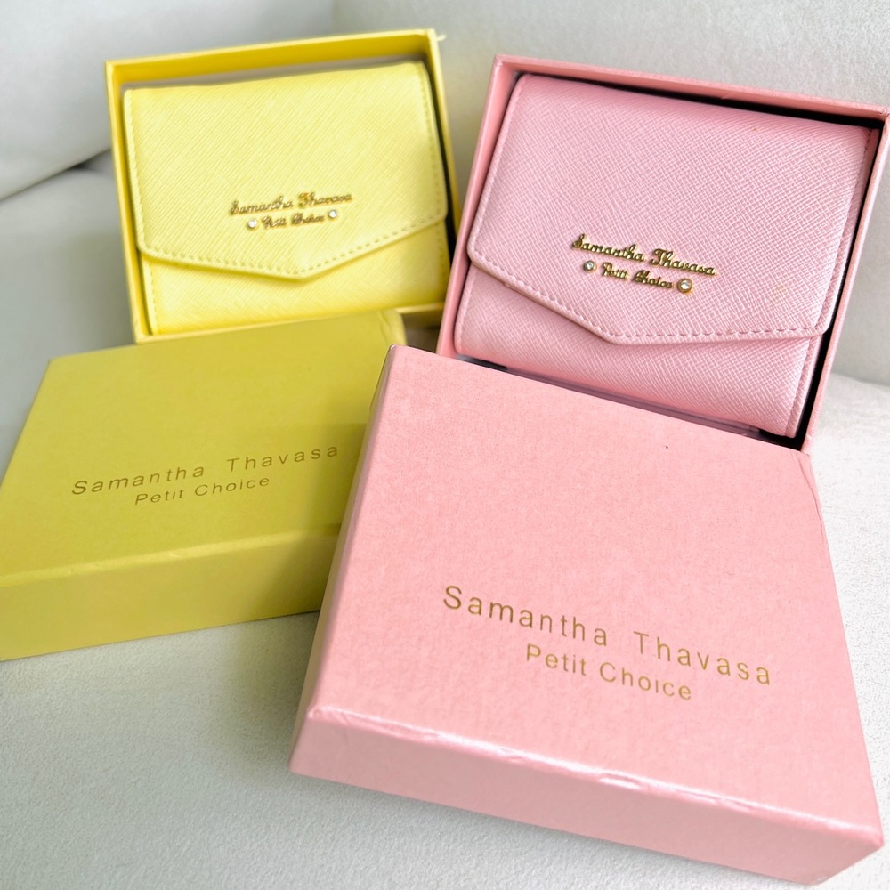 New w/ box Samantha Thavasa wallet